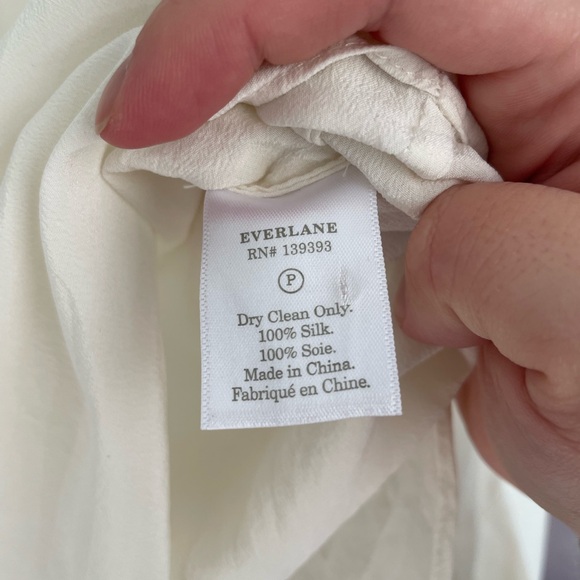 Everlane Silk Button Down - Picture 2 of 5